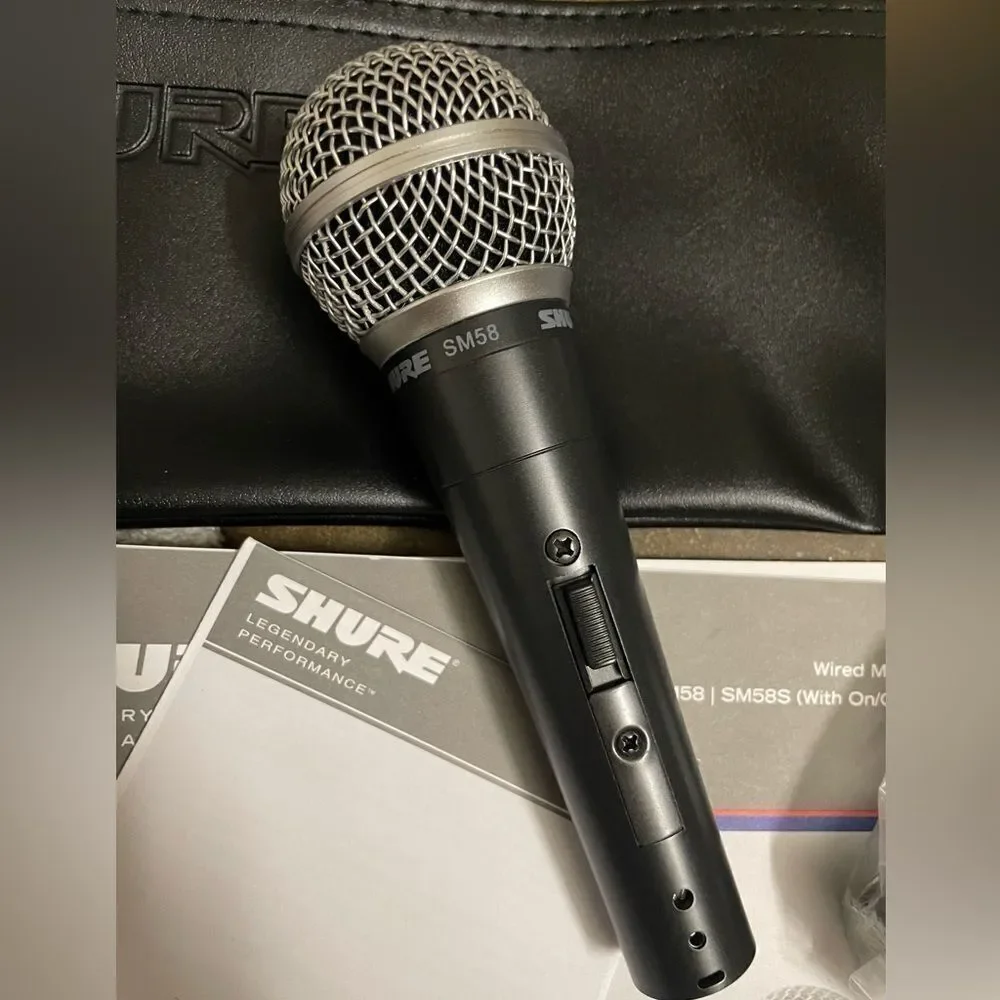 Shure SM58 Cardioid Dynamic Legendary Vocal Microphone w/Bag & Clip (Brand New)